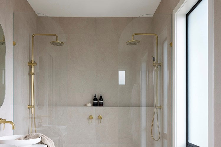 Bloom Shower Set