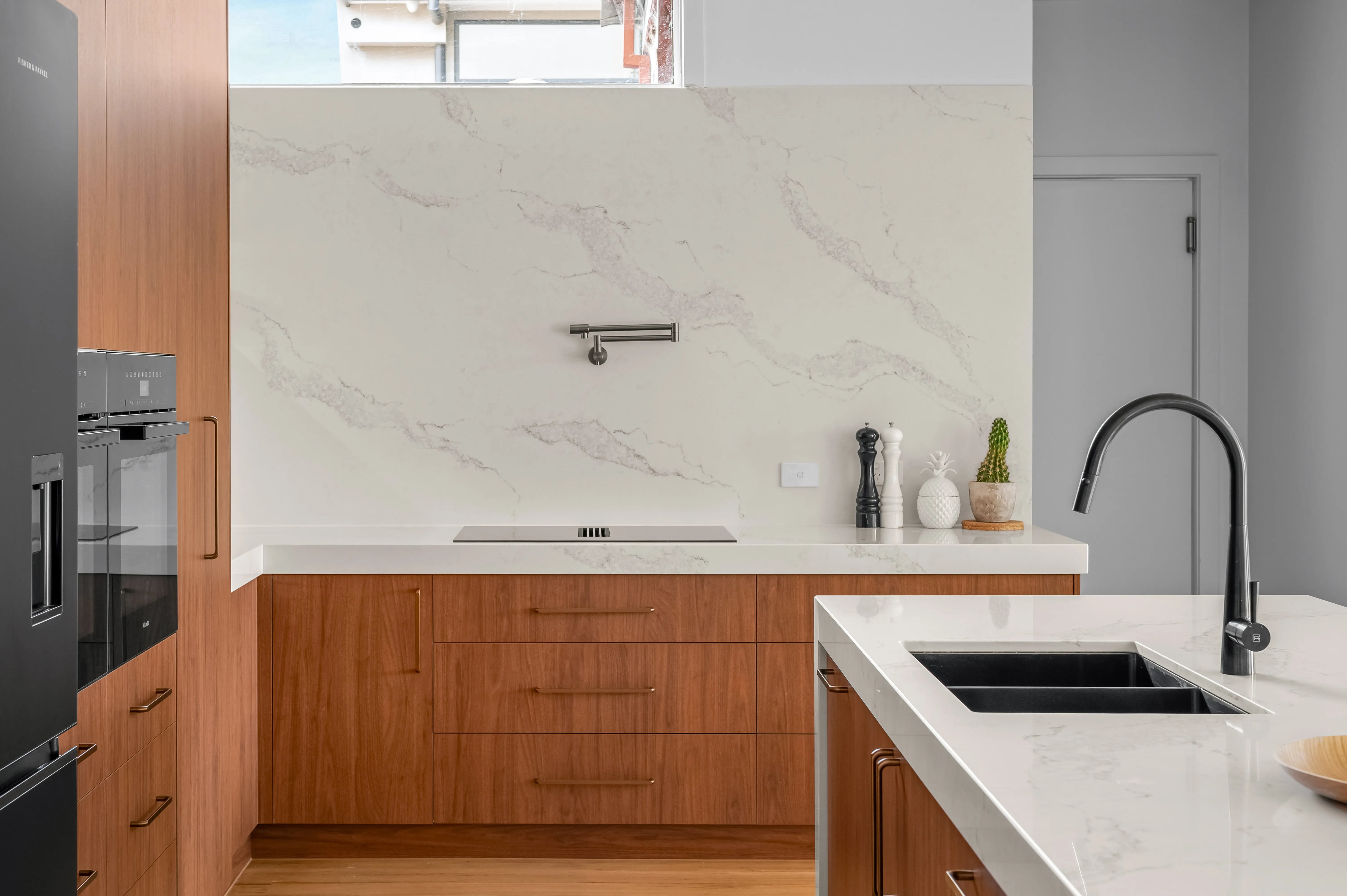 Custom Kitchen Renovation Services in Melbourne