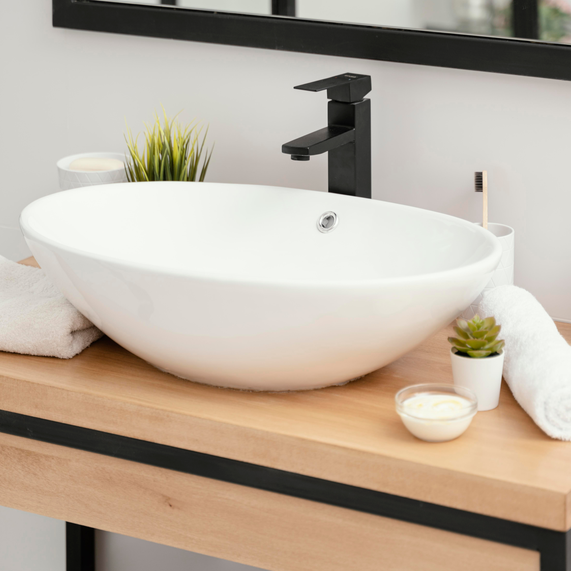 How do I choose bathroom accessories?