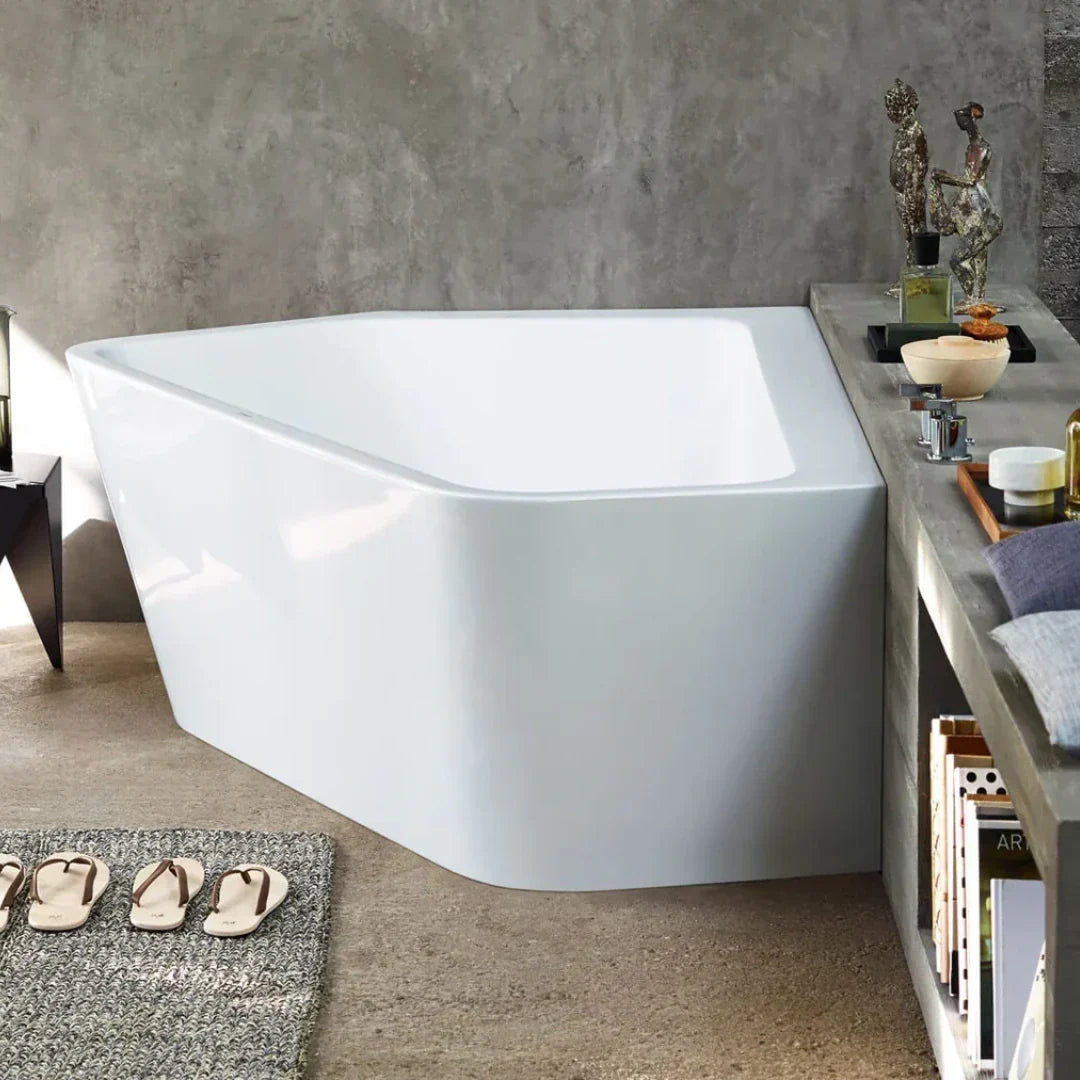 Freestanding vs Built In Bathtubs: Choosing the Right Bath and Size for Your Melbourne Home