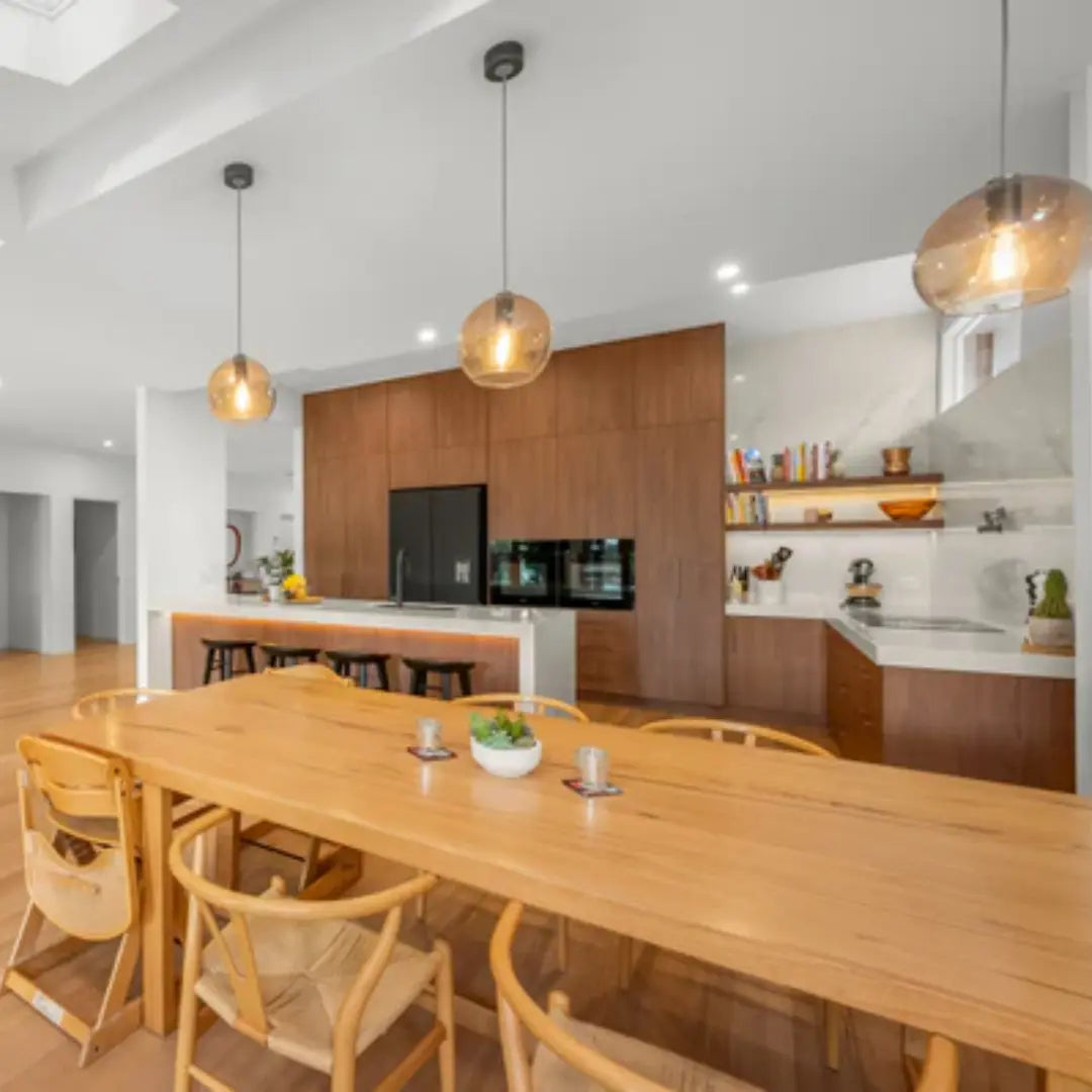 27 Essential Questions to Ask Kitchen Renovators in Melbourne (Before You Sign Anything)