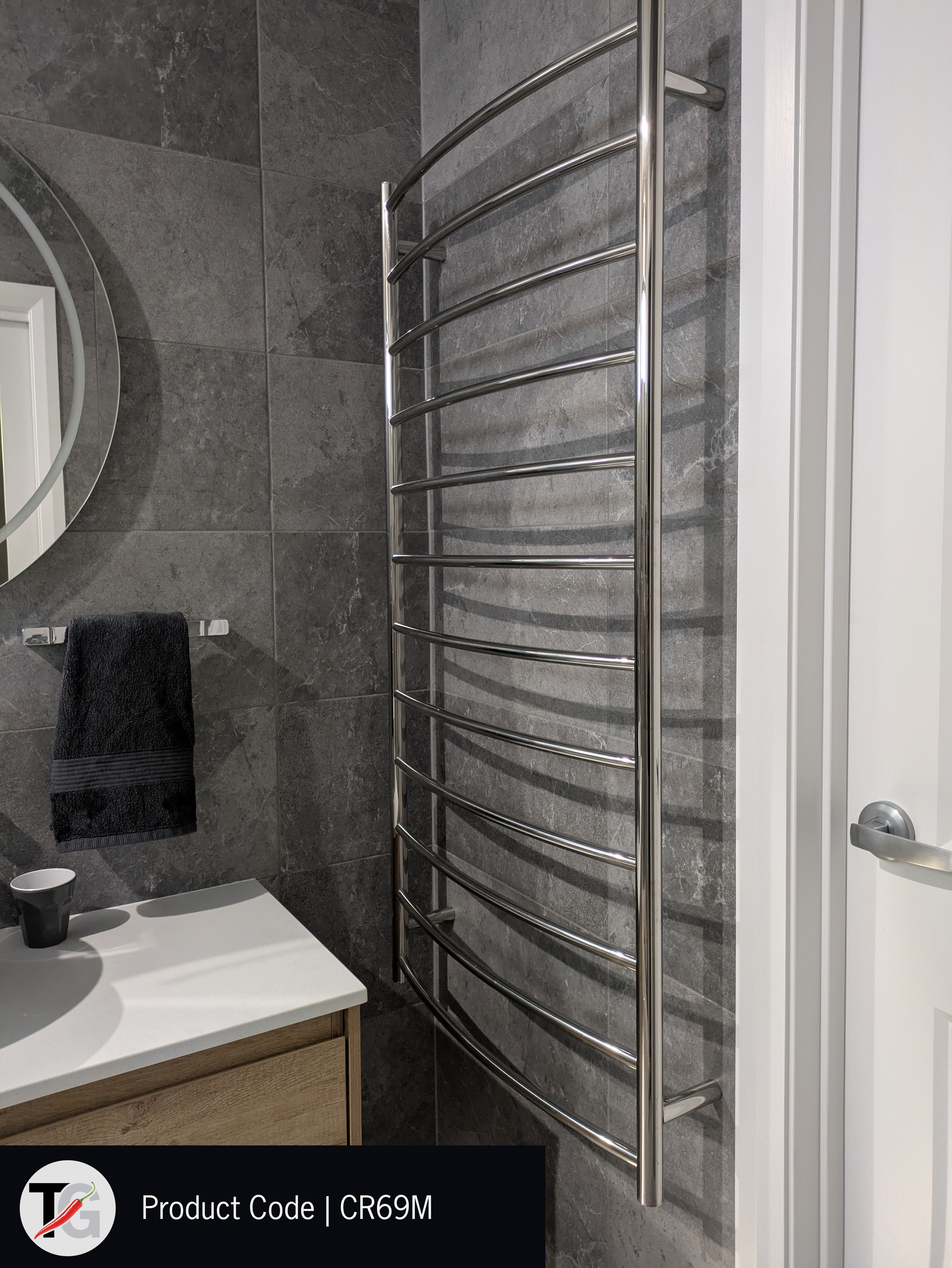 CR69M Curved Round Polished Ladder Heated Towel Rail